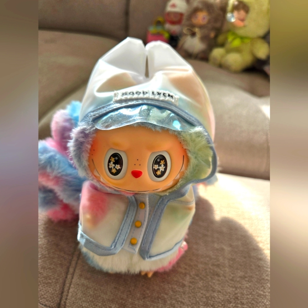 Raincoat for 17cm Labubu